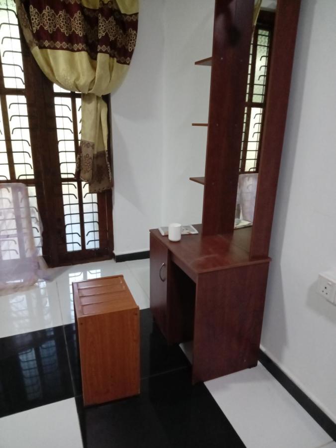 Lahiru Home Stay Sigiriya Exterior photo